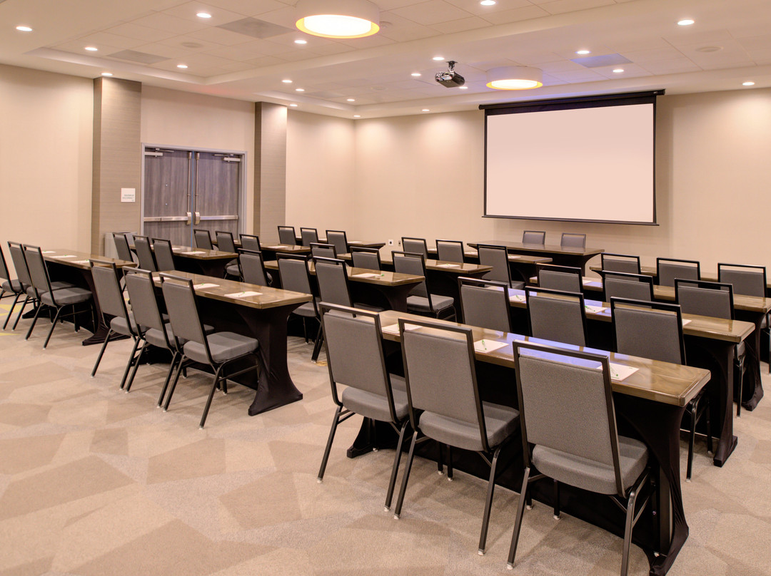 Holiday Inn & Suites Houston West - Katy Mills By IHG主图