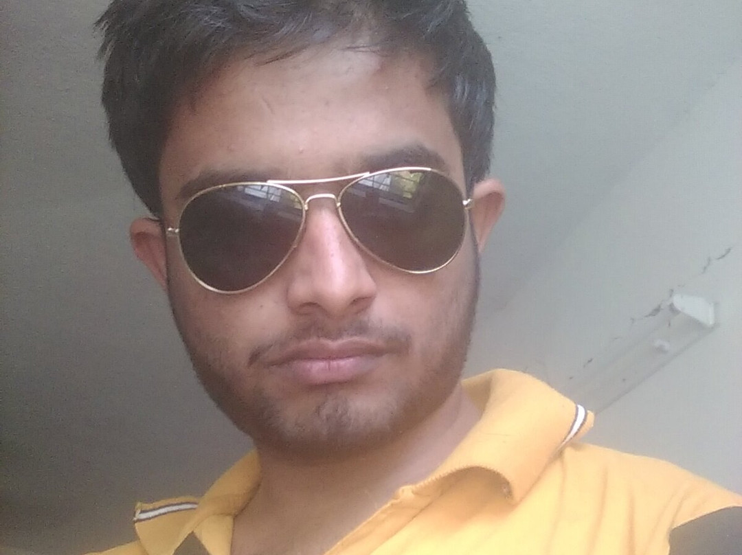 OYO 36619 Hotel Shri Ram