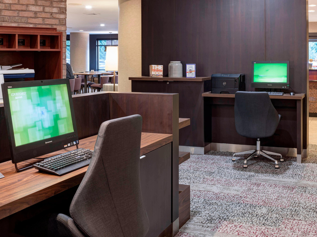 Courtyard by Marriott Suffolk Chesapeake主图