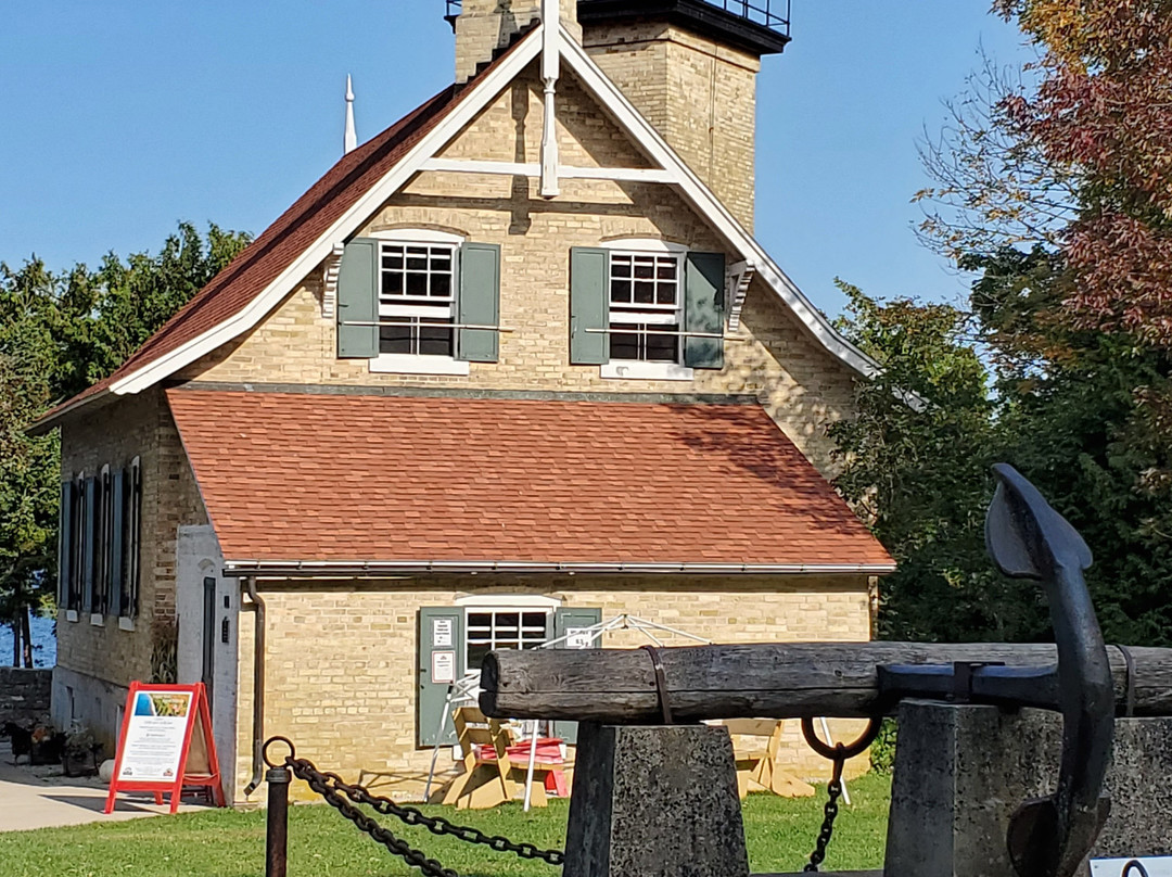 Eagle Bluff Lighthouse-Fish Creek必去景点