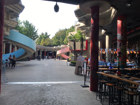 Found 158-上海市必去景点