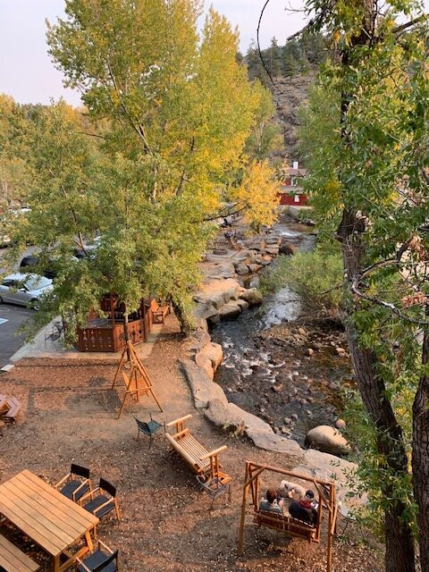 Silver Moon Inn主图