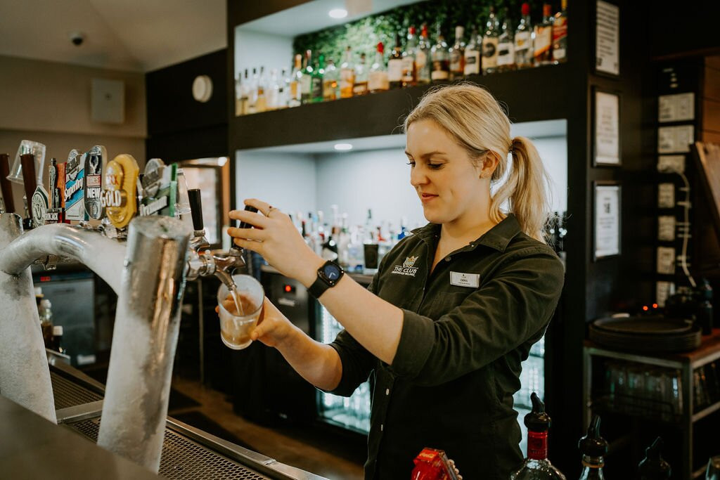 The Club at Parkwood Village-Parkwood必去景点