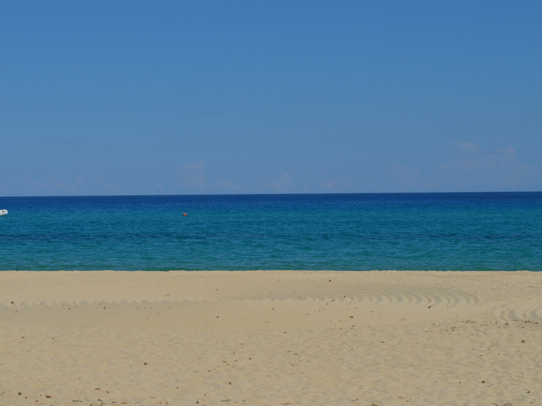 Garden Beach Hotel & Resort主图