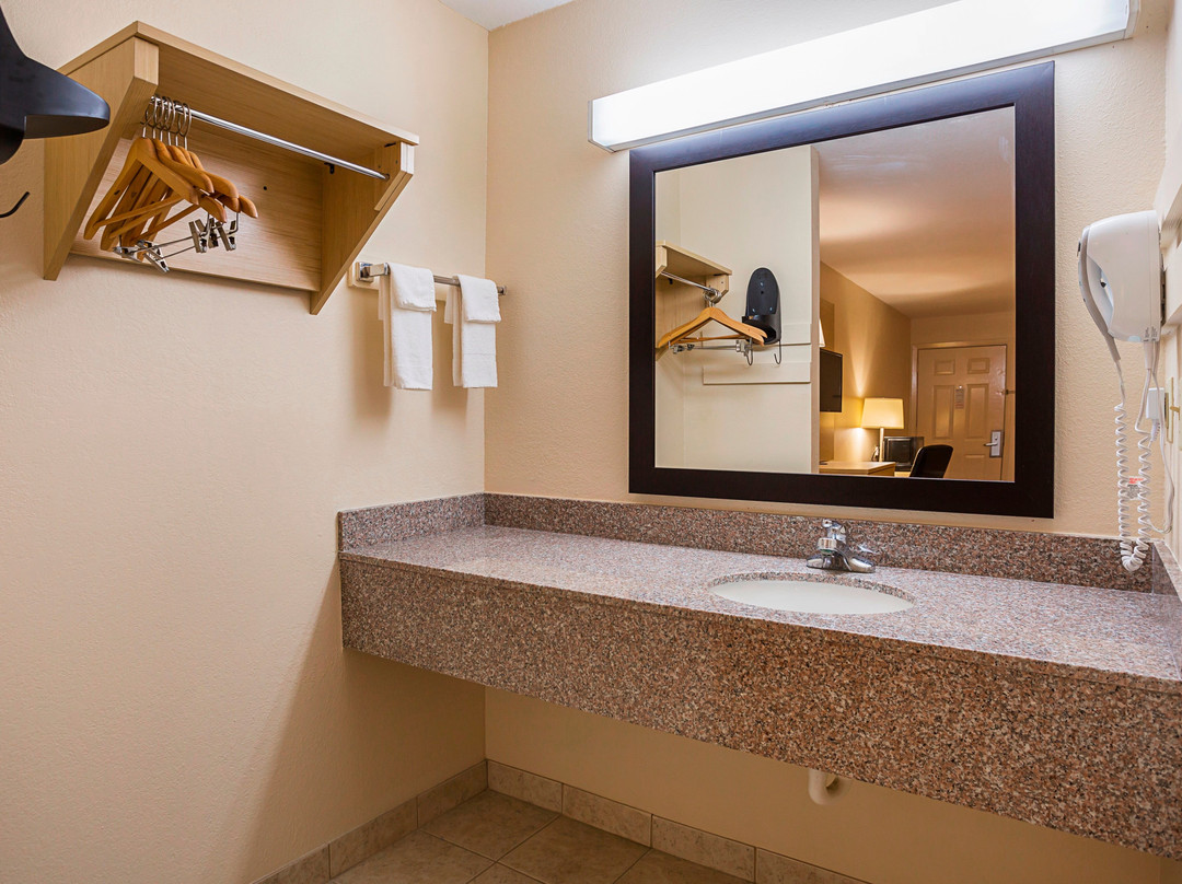 Red Roof Inn West Memphis, AR主图