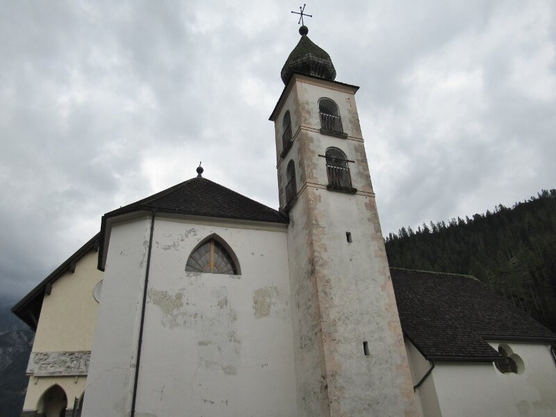 Chiesa di Santa Maria delle Grazie - Calloneghe-罗卡皮耶托雷必去景点