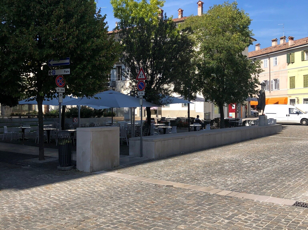 Piazza della Liberta景点图片