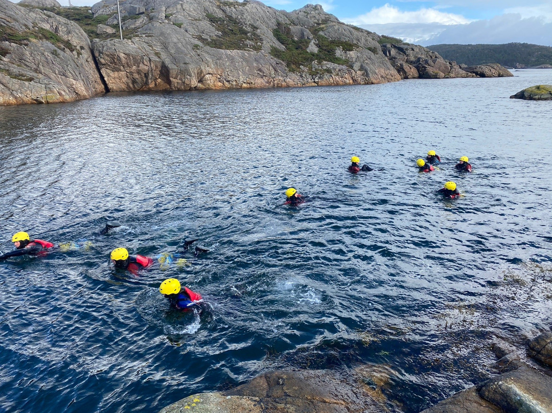 Coastal Adventures-埃格尔松必去景点