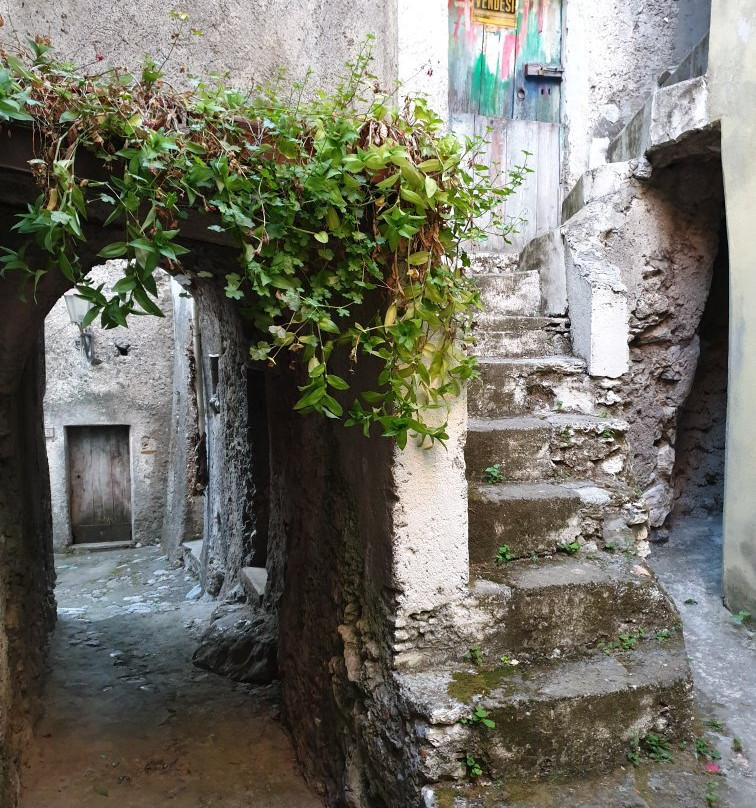 Centro storico-Aieta必去景点