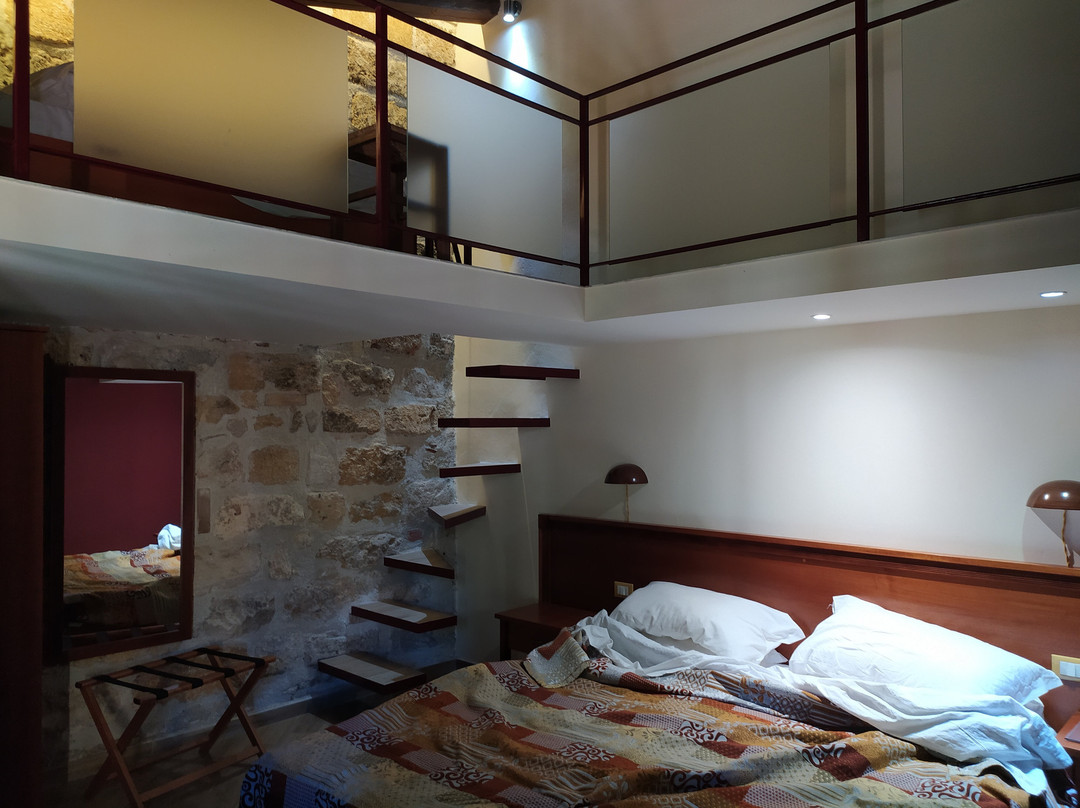 奥尔良斯酒店主图