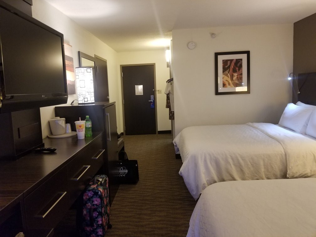 Holiday Inn Express & Suites Colby by IHG主图