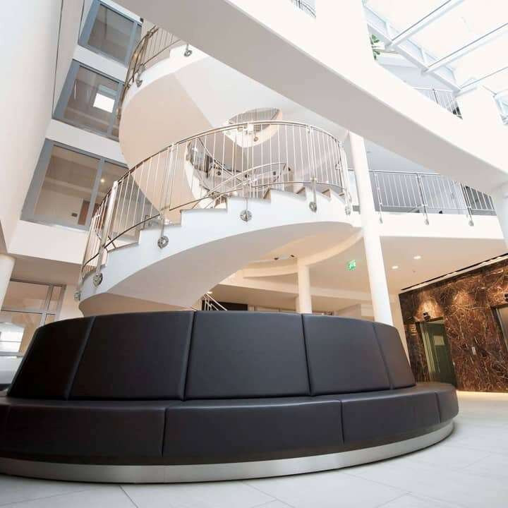 Ramada by Wyndham Dresden主图