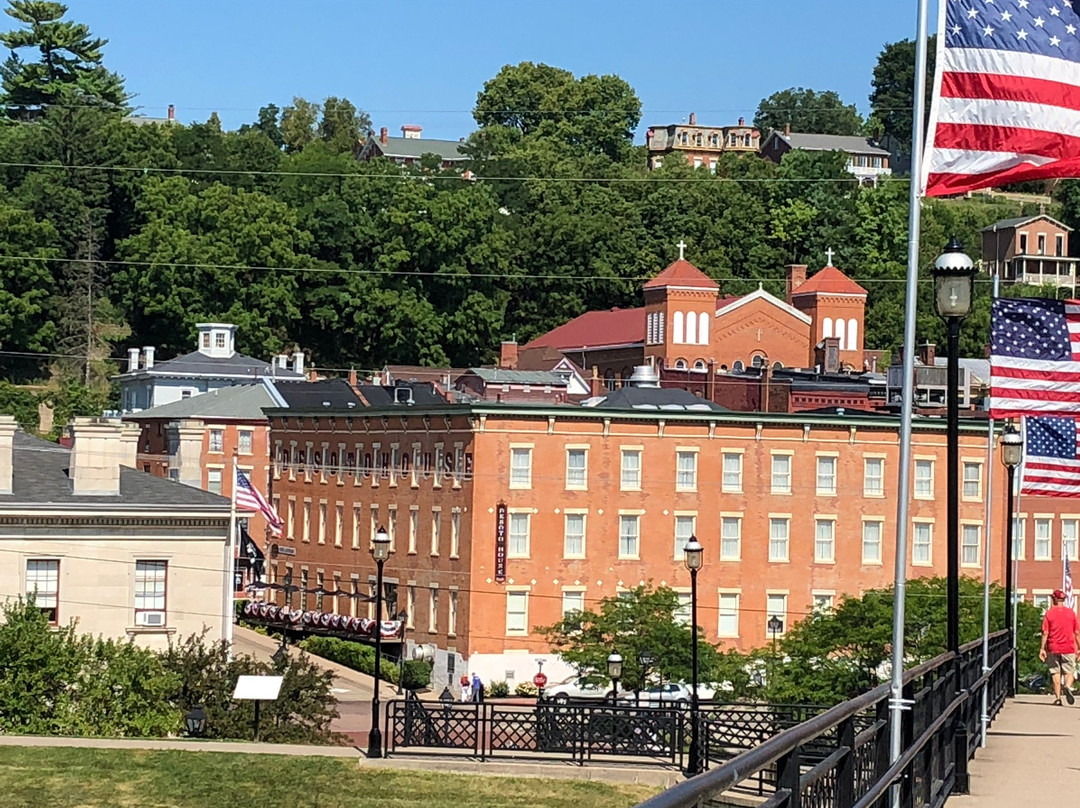 DeSoto House Hotel主图