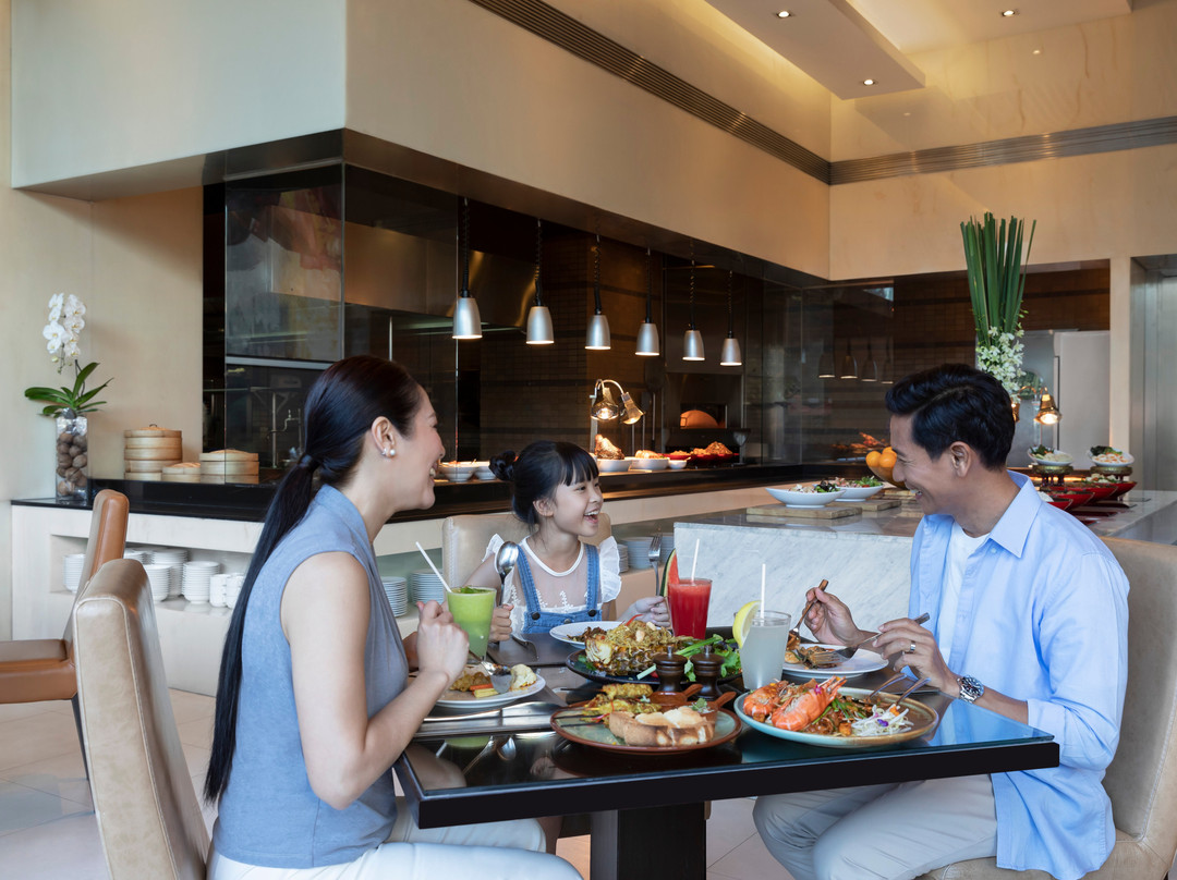 บิสโทร เอ็ม