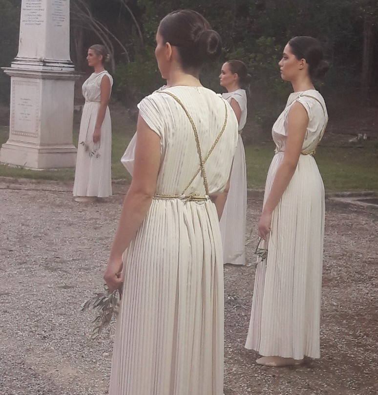 Monument Baron Pierre de Coubertin-奥林匹亚必去景点