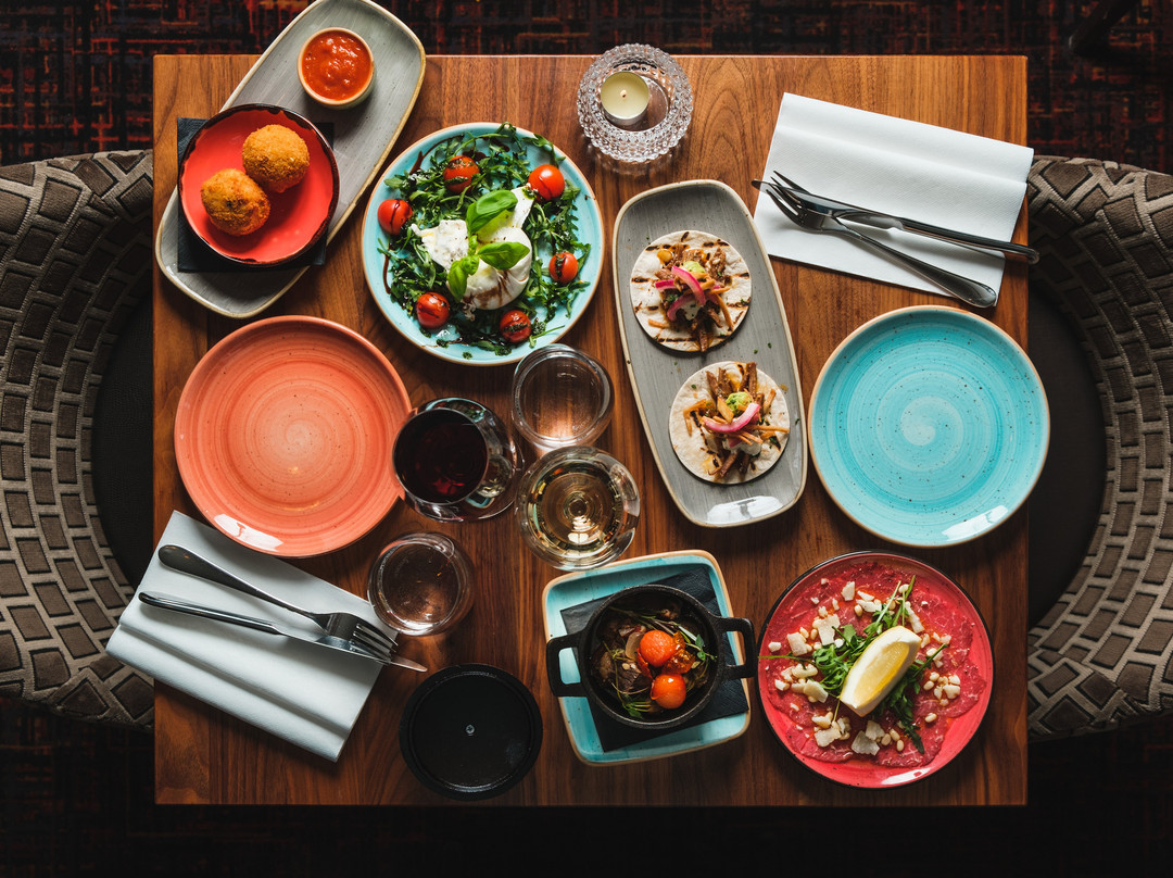 Soderholm餐馆和美食-Exit Lounge & Bar Tapas