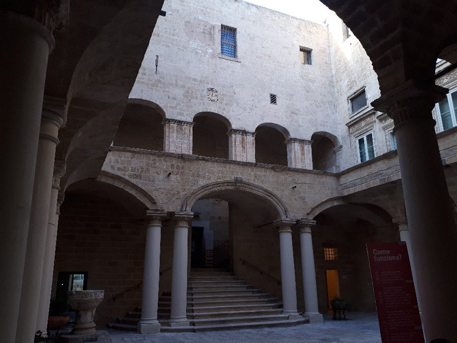 Castello Imperiali景点图片