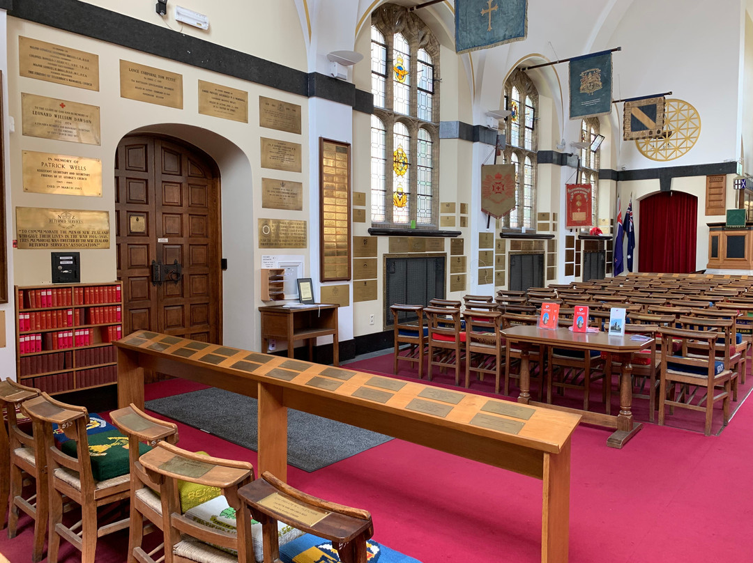 Saint George's Memorial Church景点图片