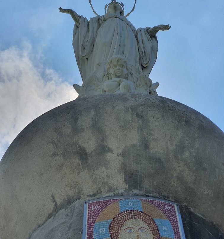 Vierge du Bedat-Bagneres-de-Bigorre必去景点