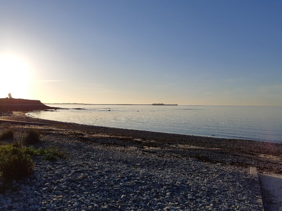 Plage de la Saline-瑟堡-奥克特维尔必去景点