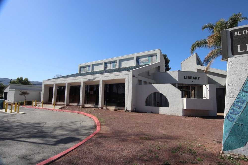 Lake Elsinore Library-埃尔西诺湖必去景点