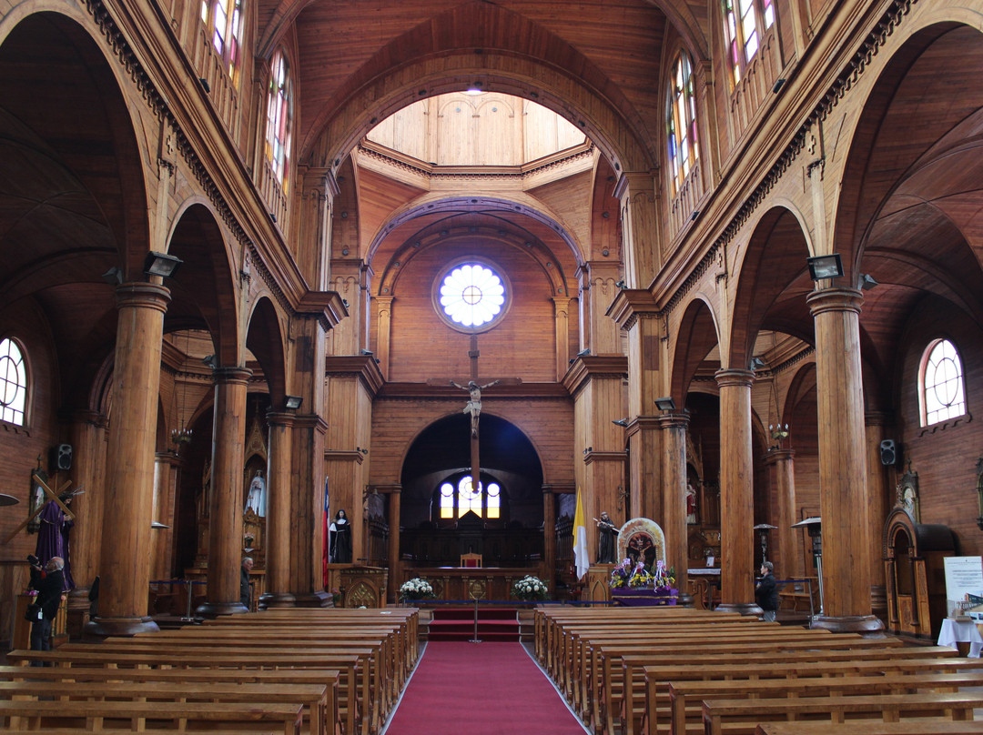 圣法兰西斯哥大教堂-奇洛埃岛必去景点