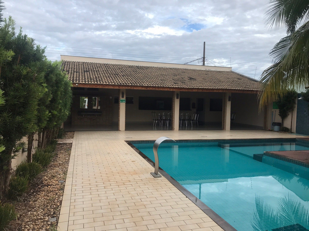 Emmis Park Hotel主图