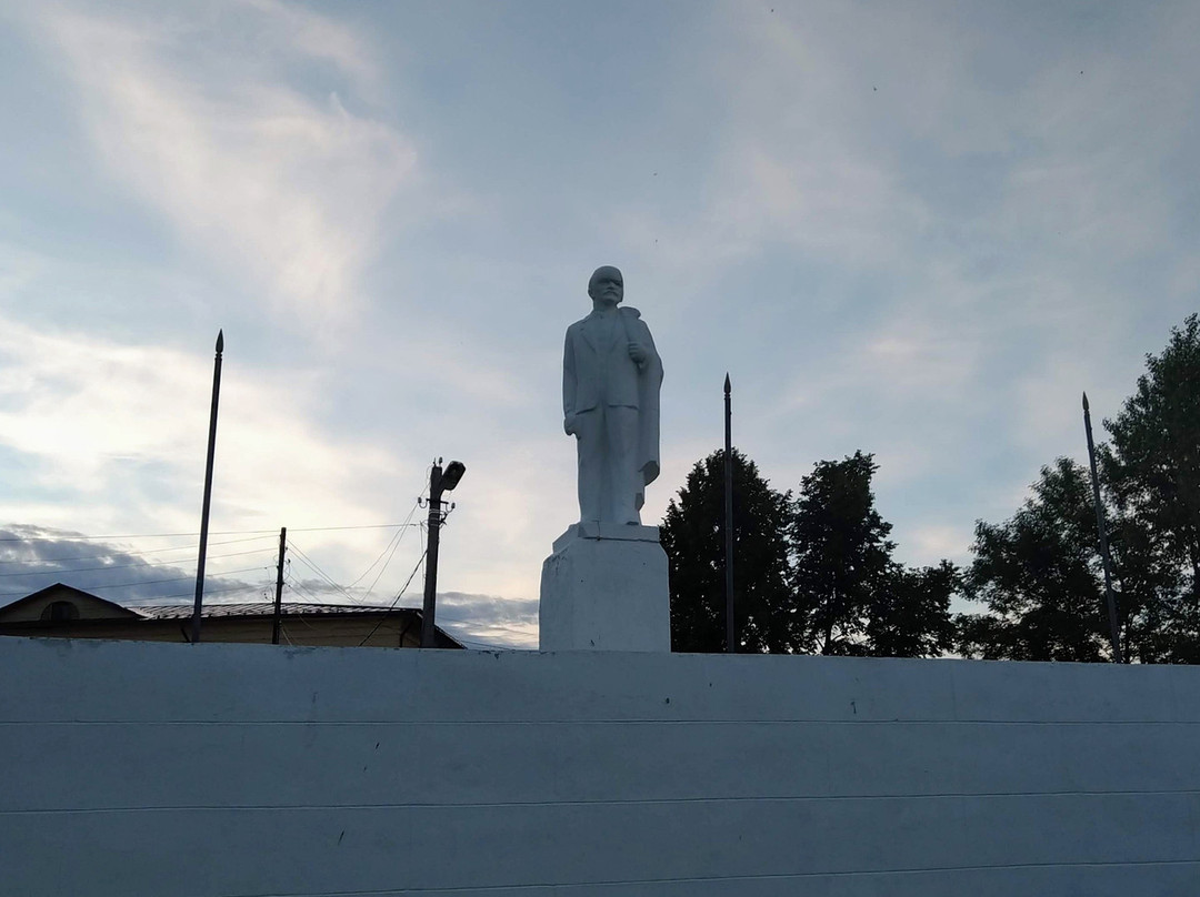 V.I. Lenin Monument-Irbit必去景点
