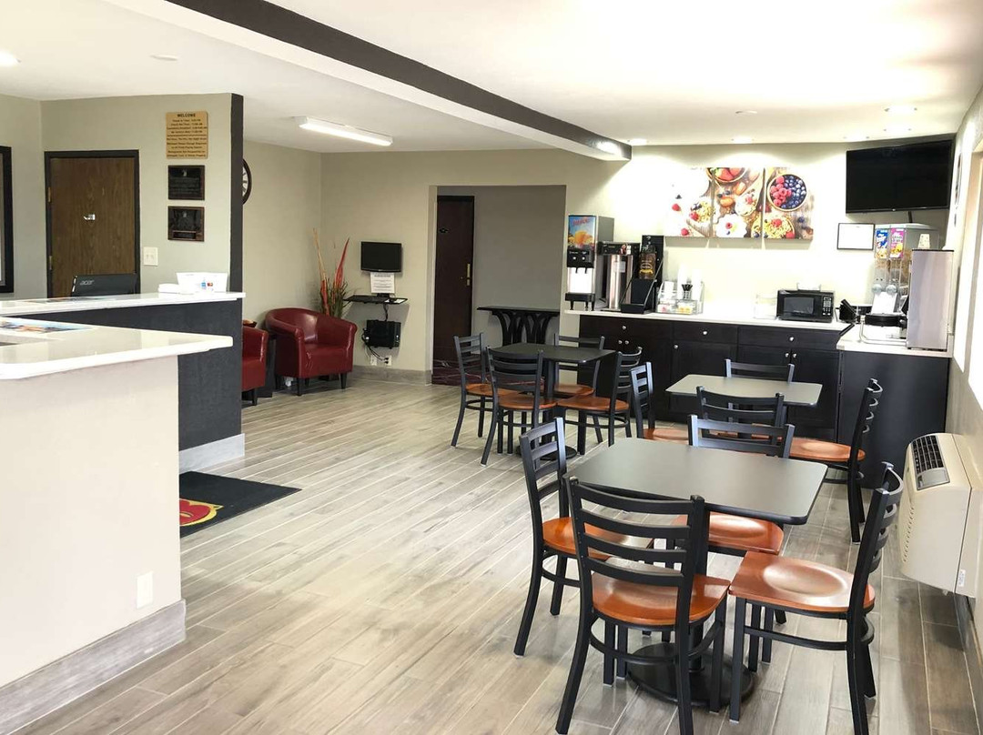 Super 8 by Wyndham Natchitoches主图