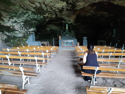 Gruta do Funil-Rio Preto必去景点