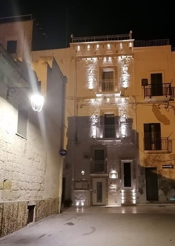 Cala Porta Vecchia-莫诺波利必去景点