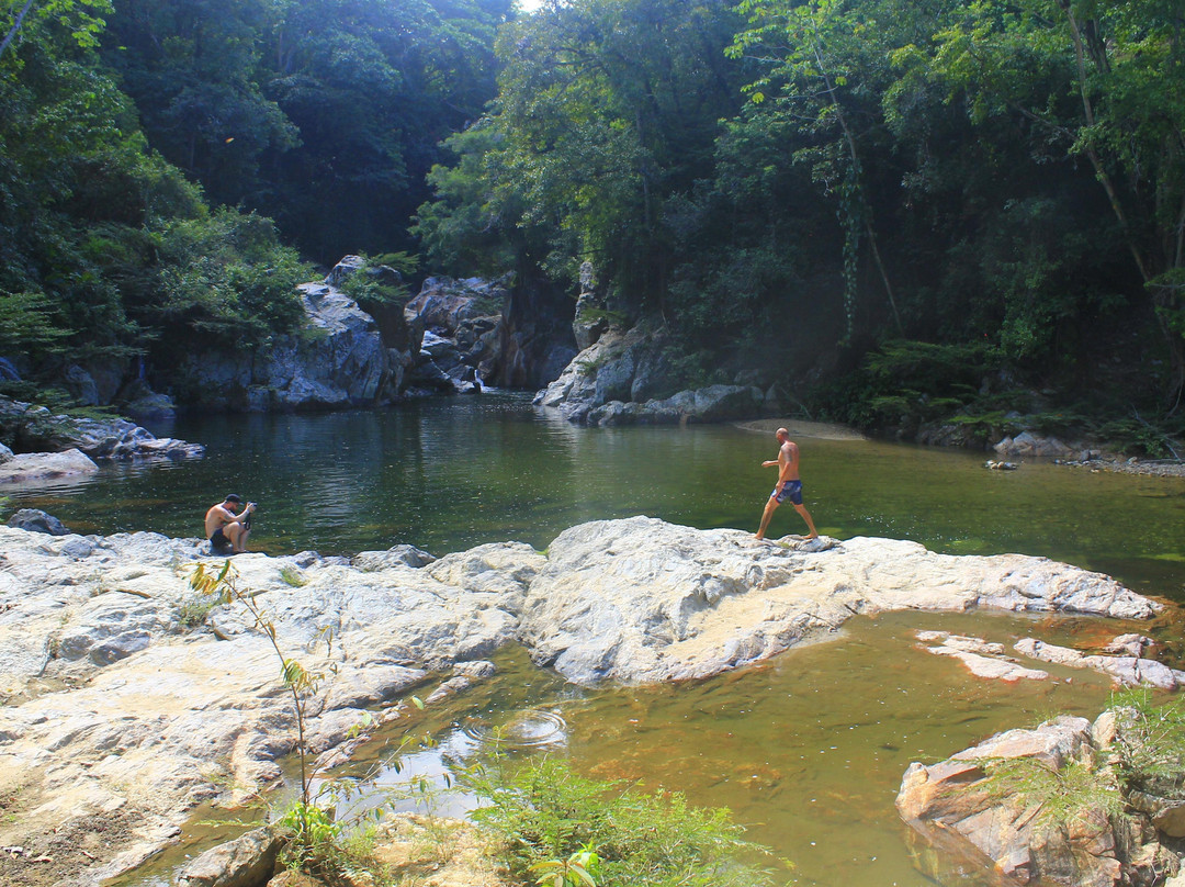 HotCaribe Company-Los Naranjos必去景点