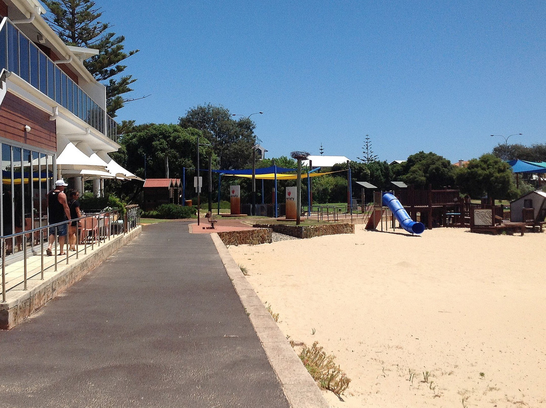 Jetty Baths-班伯利必去景点