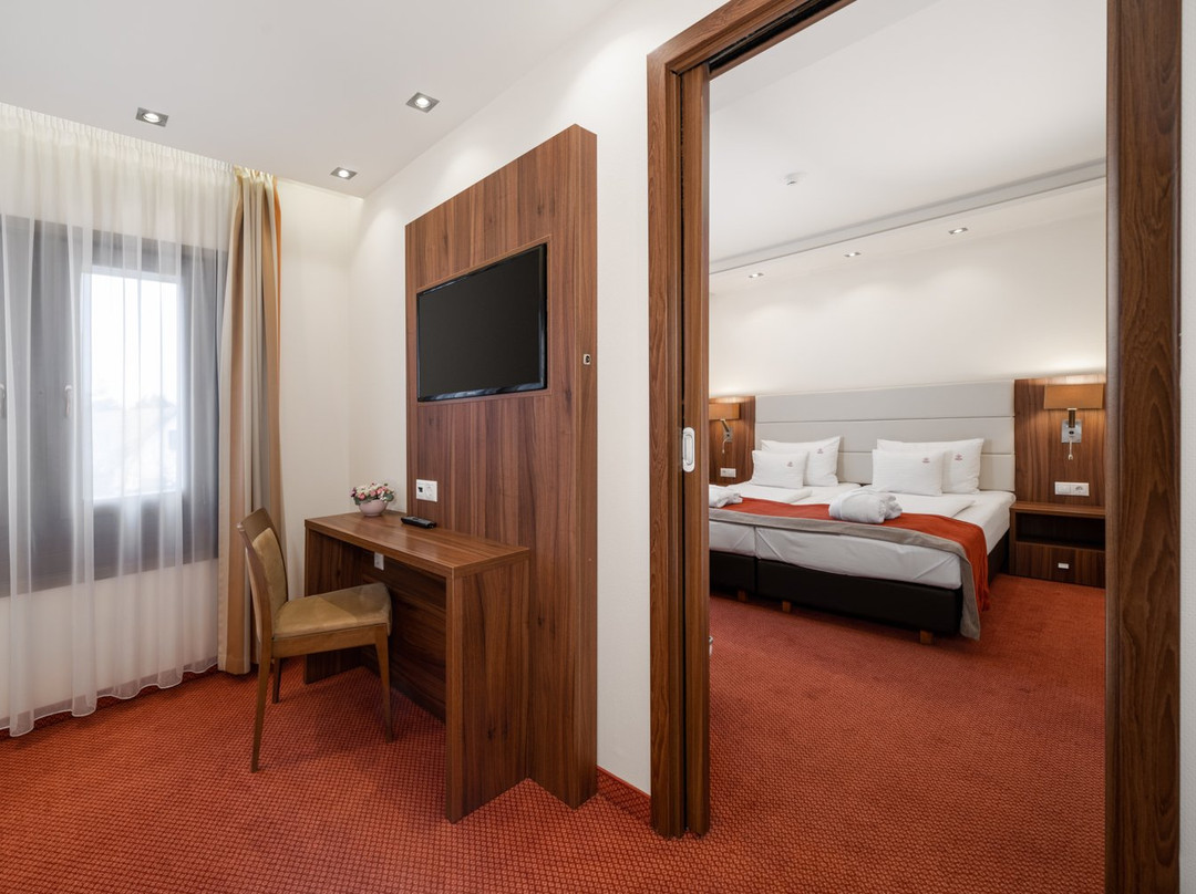 Bukkos Hotel & Spa主图