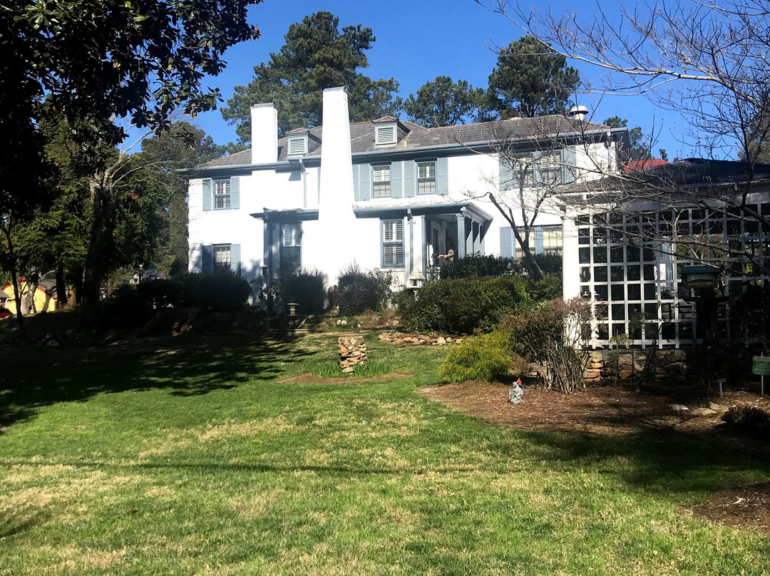 富奎矿泉酒店及花园主图