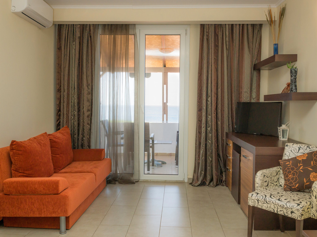 萨摩瑟拉奇田园酒店主图