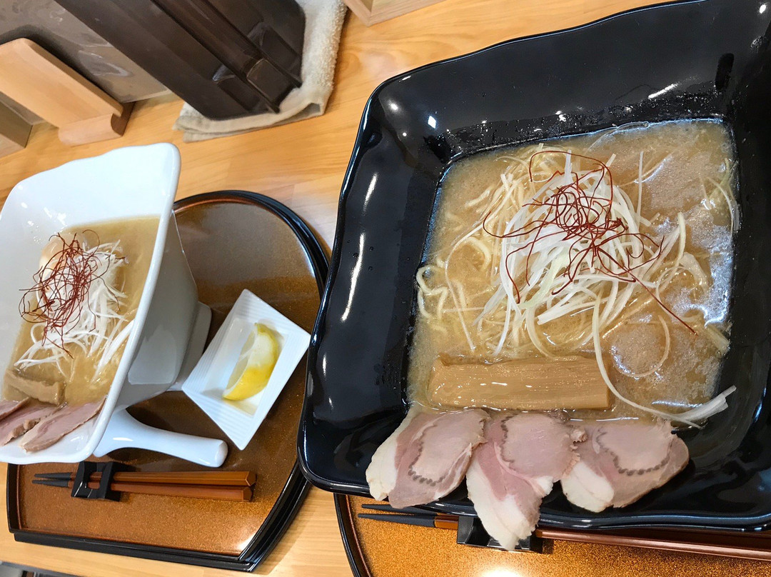 猪骨ラーメン