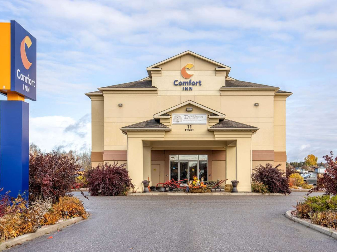 Comfort Inn Sturgeon Falls主图