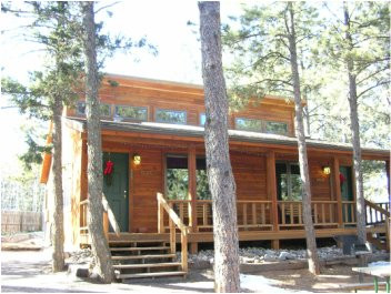 Bristlecone Lodge主图