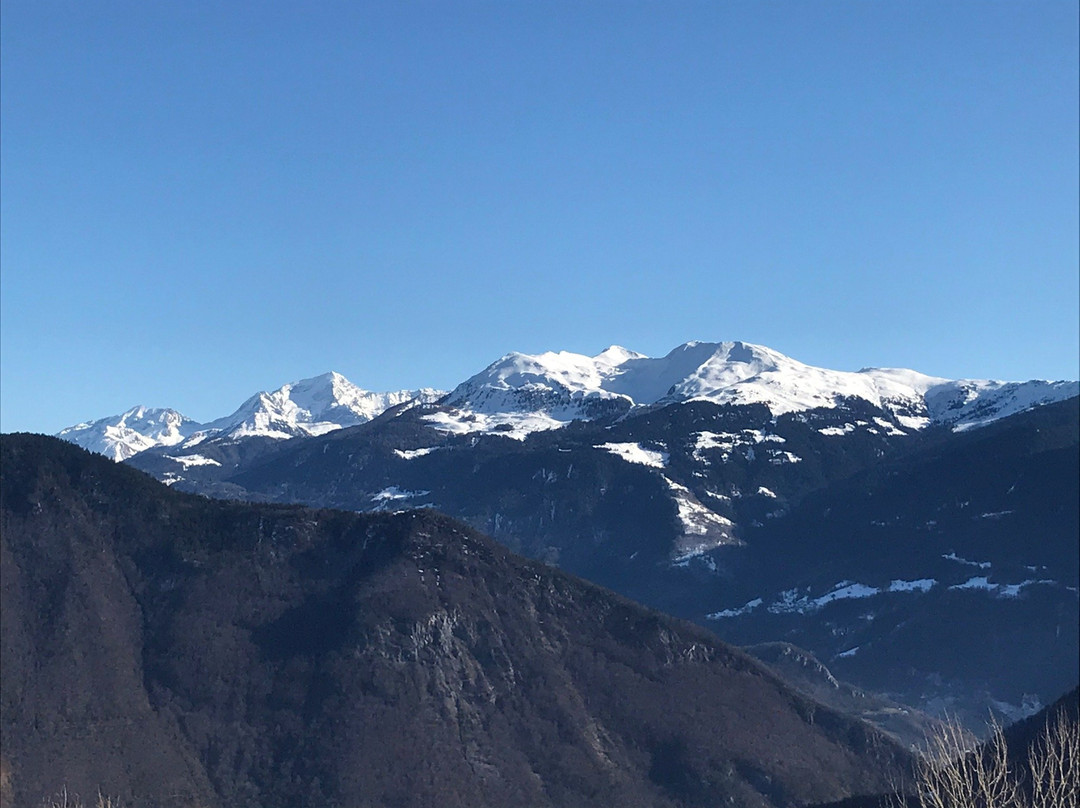 Douy Combelouvière-Doucy必去景点