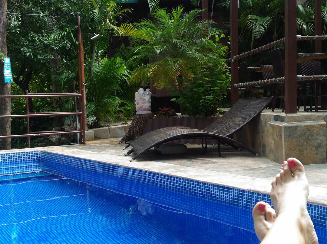 Green Sanctuary Hotel主图