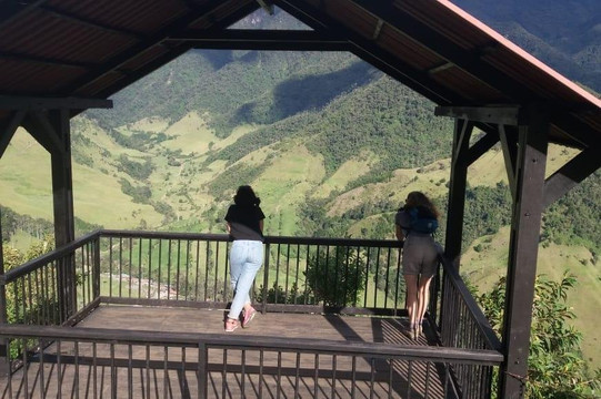 COCORA TREK AGENCIA OPERADORA-萨伦托必去景点