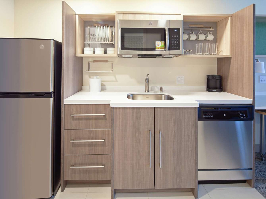 阿拉梅达奥克兰机场希尔顿惠庭酒店主图