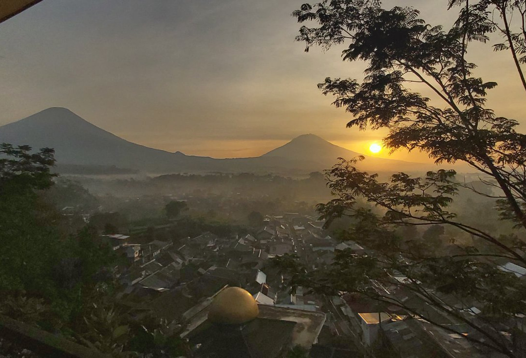 CRA Hotel & Resto主图