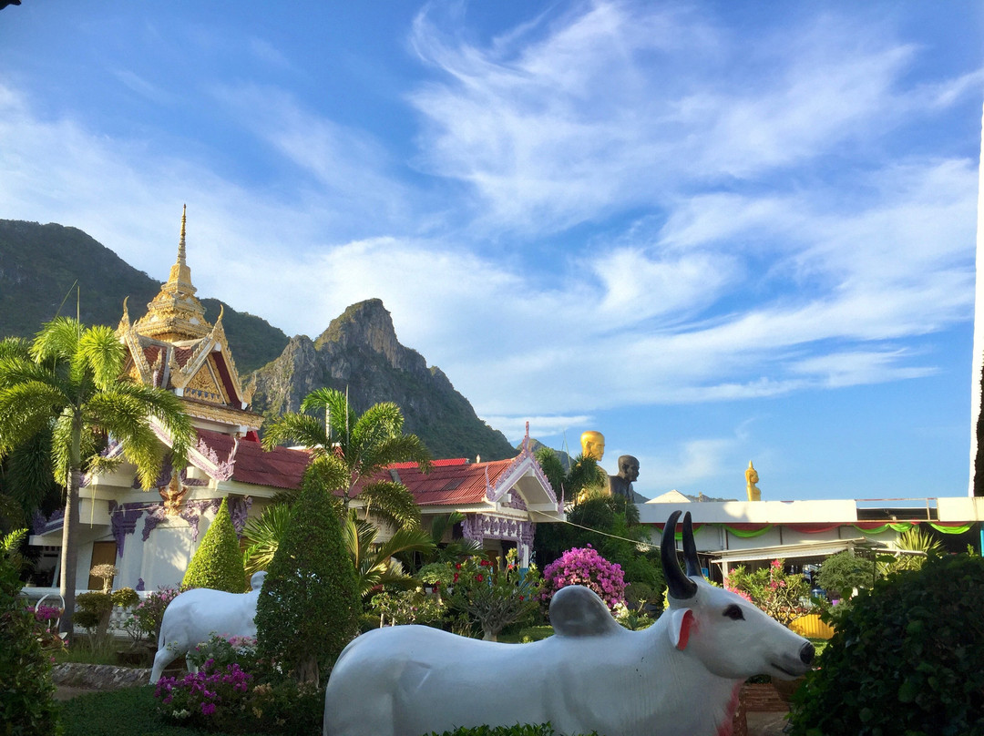 Tan Chet Yot Temple-三百岭必去景点