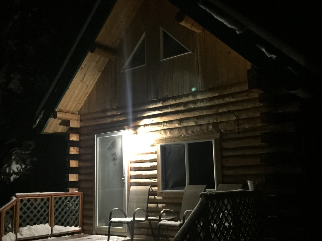 Caribou Cabins主图