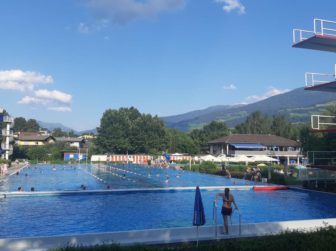 Schwimmbad Camping Hall