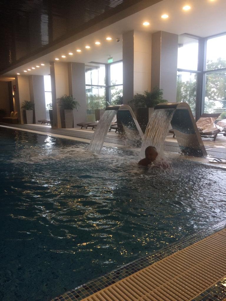 Lavicon Hotel Collection-泳池