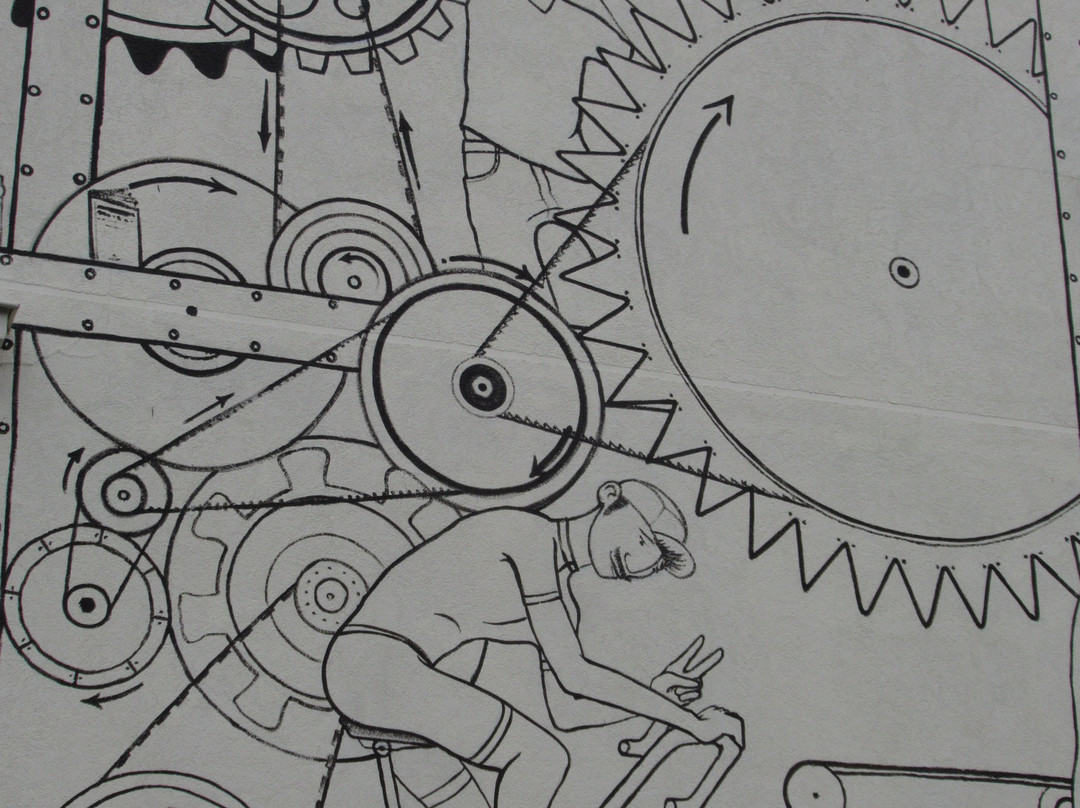 Fresque "Ressourcerie La Mine"景点图片