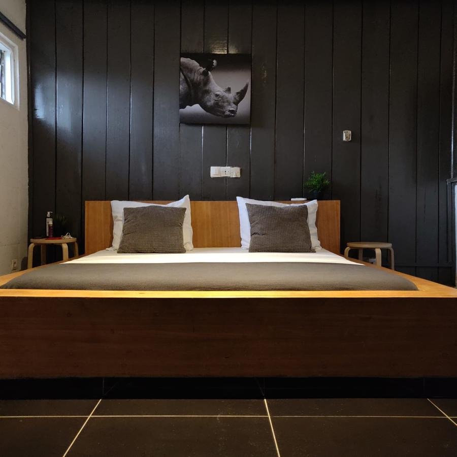 Hotel C'est Si Bon-官方
